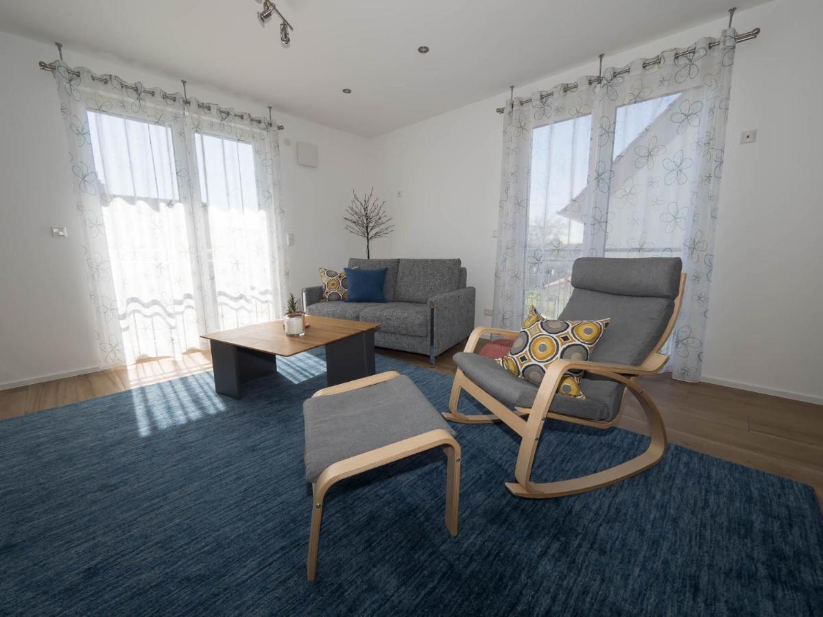 16Lilien Apartmentwohnung Gartenblick Waiblingen  Luaran gambar